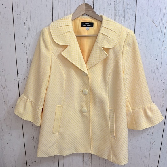 Giorgio Sant’ Angelo Buttercream Skirt Suit - Picture 2 of 9